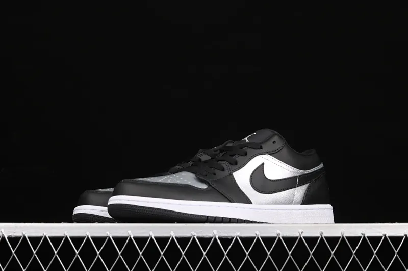 All categories Air Jordan Jordan series basketball shoes Air Jordan 1 Low X version Air Jordan 1 Low AJ1 Joe 1 low top black silver cultural and leisure sports shoes DA5551-001